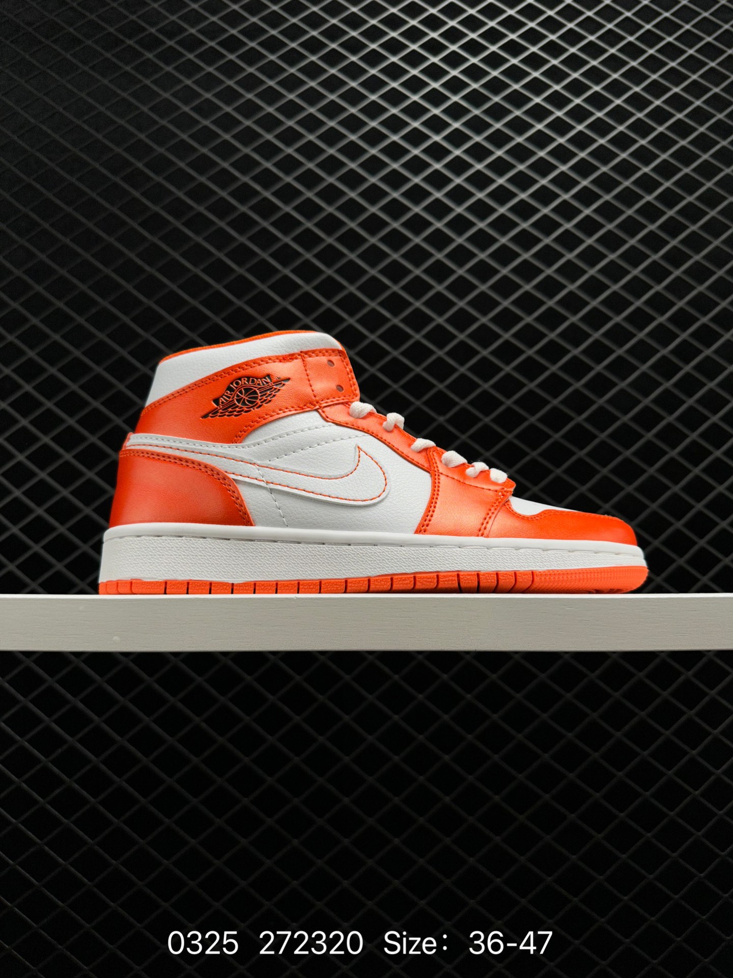 NIKE AIR JORDAN 1 MID AJ1